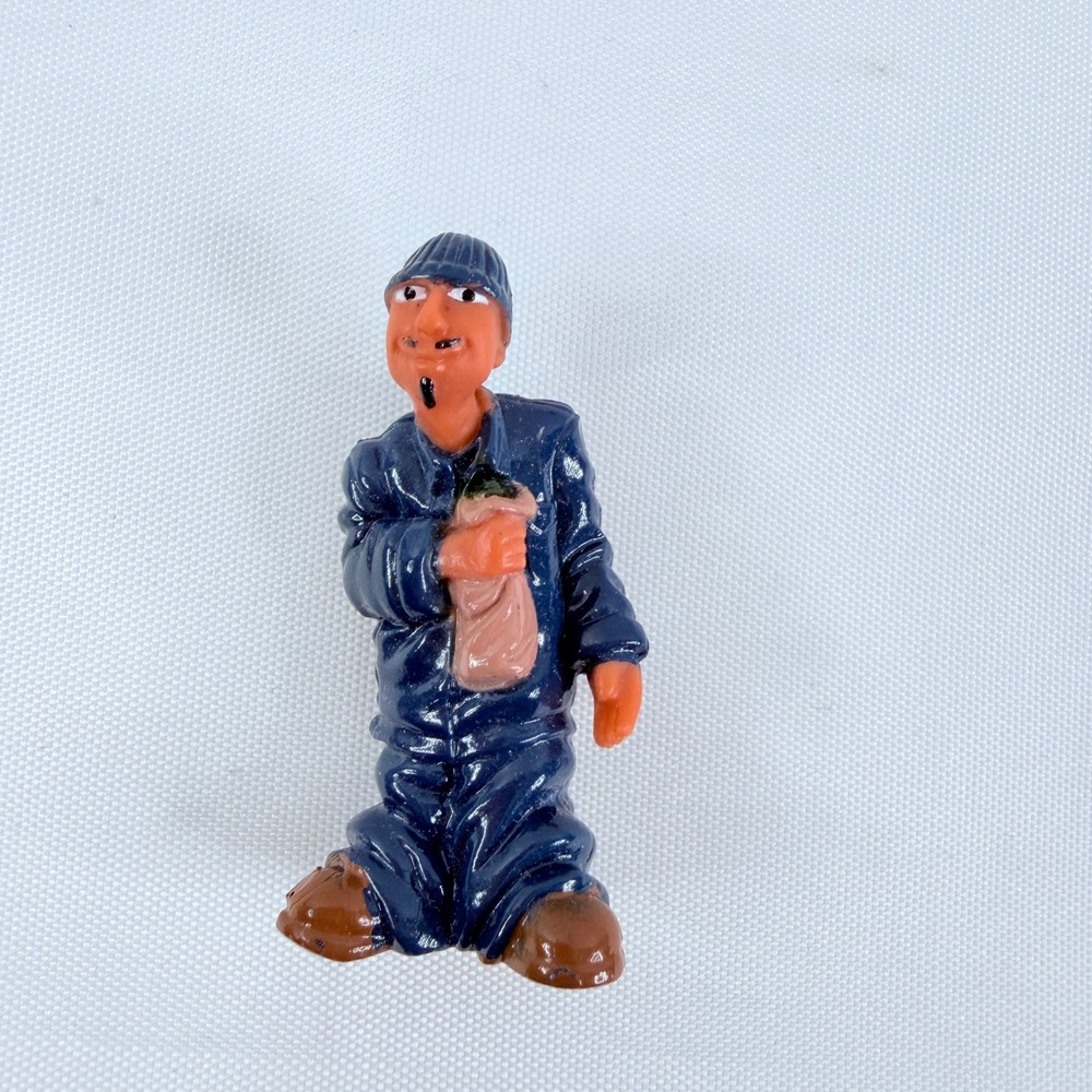 Homies Series 4 Lil Wino Figurine Blue Beanie Baggy Pants Vintage Toy